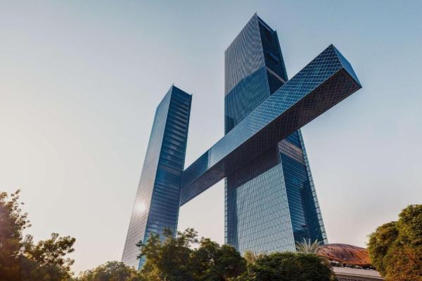 Top 5 Live-Work Buildings in Dubai for 2025