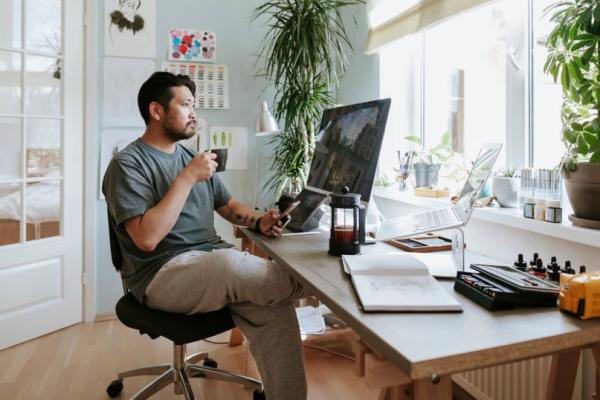 Remote Work Hubs in Residential Buildings: What Modern Tenants Expect