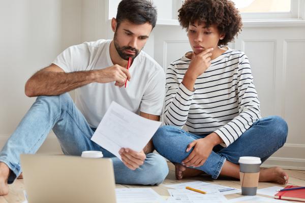 Short-Term vs 12-Month: Which Contract Saves You More in 2025?