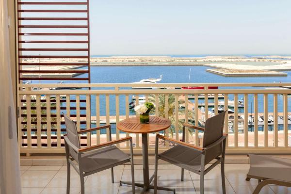Short-Term Rentals in Ras Al Khaimah: Best Options for Expats & Tourists