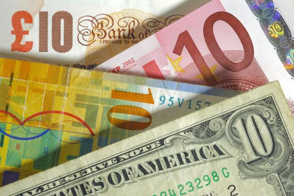 How Currency Moves Hit Your AED Rent in 2025: Real Budgets for USD, GBP & EUR Earners